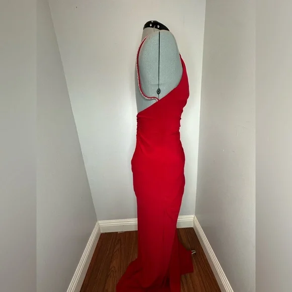Mac Duggal 26695 Crystal Strap Ruched Jersey Gown in Red Size 2 - Picture 7 of 11